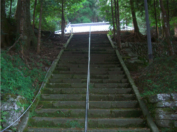 美郷町　神門神社　参道階段４.JPG